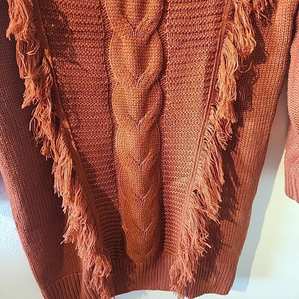 BTFBM Womens Burnt Orange Fall Sweater Size Medium with Fringe NWT - Picture 4 of 6